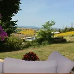 Casale Dei Cinque Colli Apartment Ostra